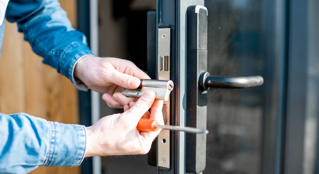 Signs It’s Time To Change Your Company’s Locks